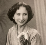 Japanese Doll Exhibition and Opening Event: “Akiko’s Dolls: The Story of a Nagasaki A-Bomb Survivor” – Alexander Library